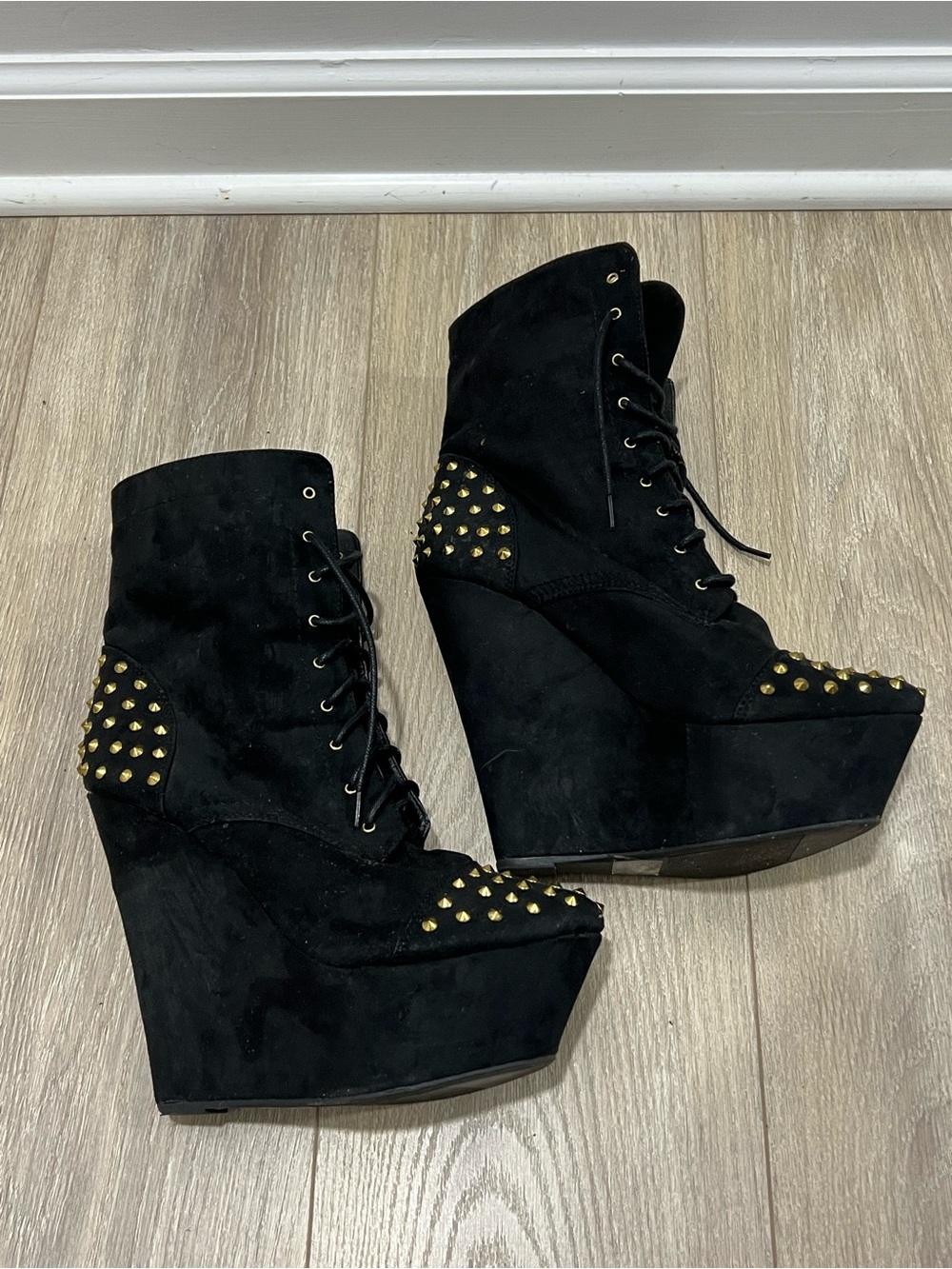 Fahrenheit fRh Black Studded Lace-Up Platform Booties